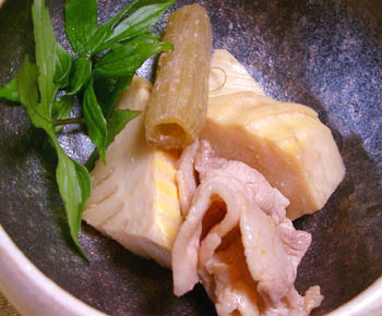 豚バラ肉と春の山菜味噌炒め煮