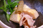 豚バラ肉と春の山菜味噌炒め煮の作り方レシピ